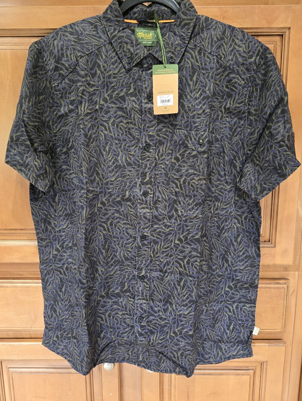 Men's Marsh Wear Gray & Blue Patterned Button Up Shirt Size Large